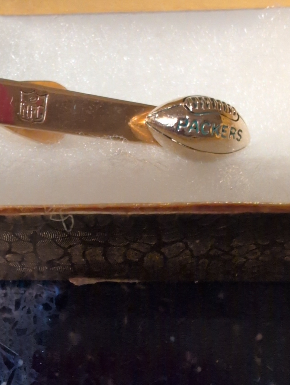 Gold-Tone Packers  Football Tie Clip